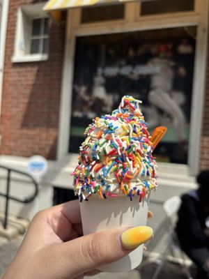 1-900-ICE-CREAM by null