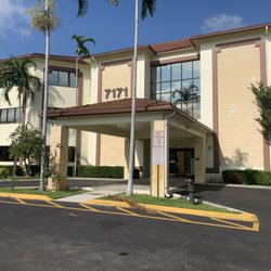 Richard D. Berkowitz MD, FAAOS - Serving our community since 1996 at the same location.