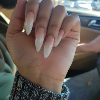 Nina's Nails - Nail Salons Near Me - Los Angeles, California