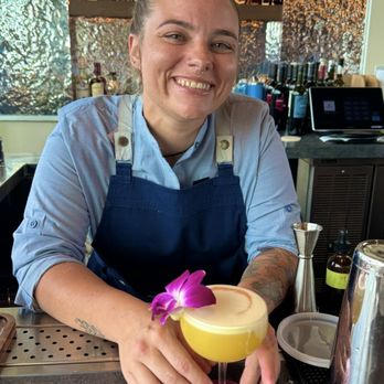 Aleteo - Bar - Mexican Near Me - San Antonio, Texas