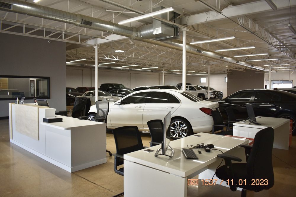 ONE EXECUTIVE MOTORCARS DFW 1336 Crampton St, Dallas, Texas Used