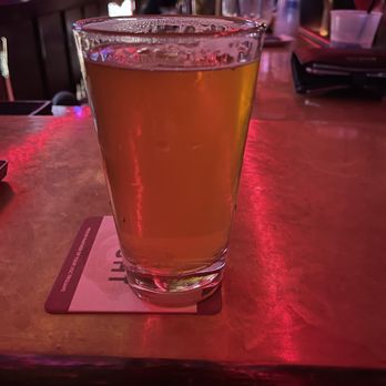 Renz Social House - Moondust IPA - Lounges Near Me - Tustin, California