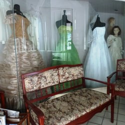 Modas Ampelia - La Sra. Ampelia hace el vestido de "pe a pa", lo hace a tu medida.