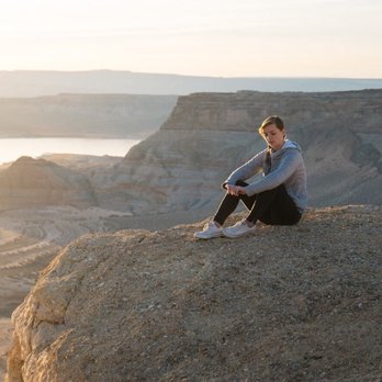 Alstrom Point - Enjoying the views from cliffs at sunset. - Hiking Near Me - Big Water, Utah