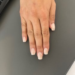 V Nail - Nails.