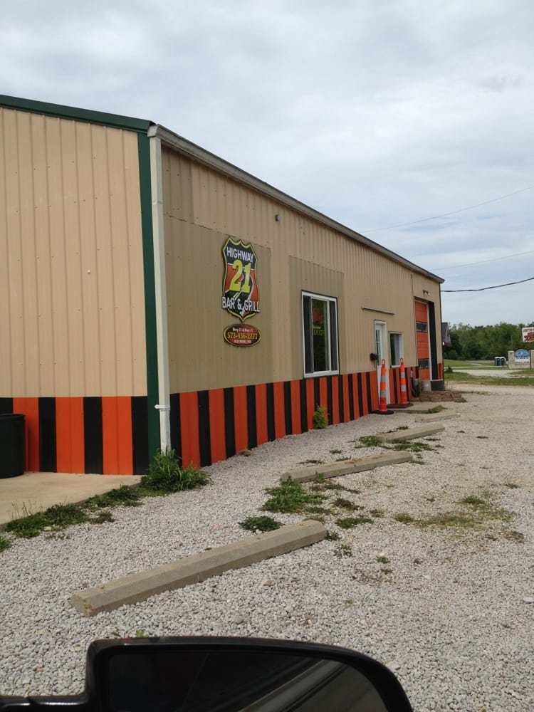 HIGHWAY BAR & GRILL Updated September 2024 State Hwy 47, Cadet