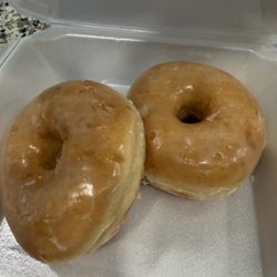 Golden Gate Donuts