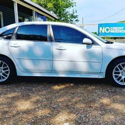 FAME Tires & Wheels - Chevy Impala with 18x7 Vision Wheels 225/50R18 Tires