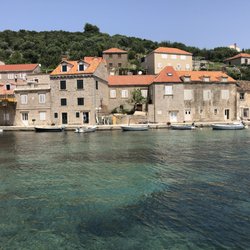 Viator - Elaphite Islands Cruise in Croatia