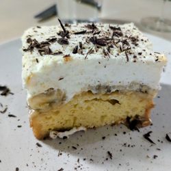 Sparrow - Banana Rum Cake