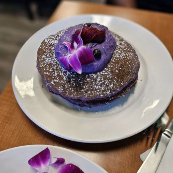 Guieb Cafe - New American Near Me - Honolulu, Hawaii