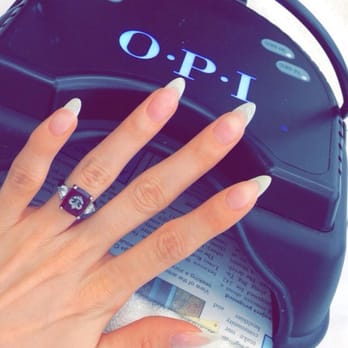 Vinpearl Spa - Natural nails - artist : Lanchi (gel manicure) - Nail Salons Near Me - Tujunga, California