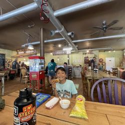 Marci Jo's Olde Mountain Store - Cute place!