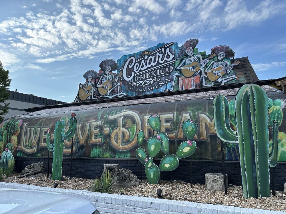 Cesar's Old Mexico