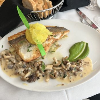 Le Bilboquet - Le Loup de Mer - French Near Me - Atlanta, Georgia Le Bilboquet - Le Loup de Mer - French Near Me - Atlanta, Georgia