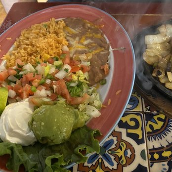 Villa Del Sol - The sides for the fajitas - Tex-Mex Near Me - Azle, Texas Villa Del Sol - The sides for the fajitas - Tex-Mex Near Me - Azle, Texas