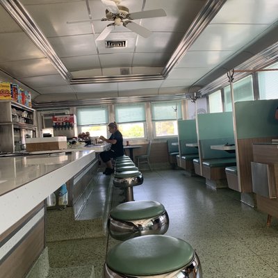Mustache Bill's Diner by null