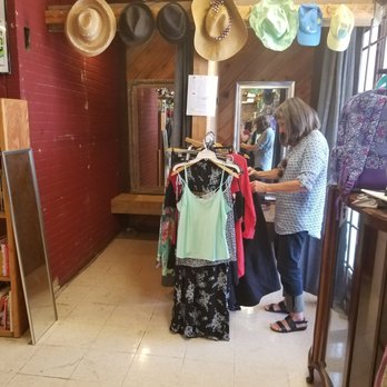 Austin Pets Alive! Thrift - Burnet - Dressing rooms - Thrift Stores Near Me - Austin, Texas Austin Pets Alive! Thrift - Burnet - Dressing rooms - Thrift Stores Near Me - Austin, Texas
