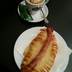 Granier - Café con leche y perrito caliente