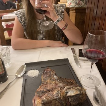 Il Latini - My T-bone and my scared vegetarian daughter! - Tuscan Near Me - Florence, FI