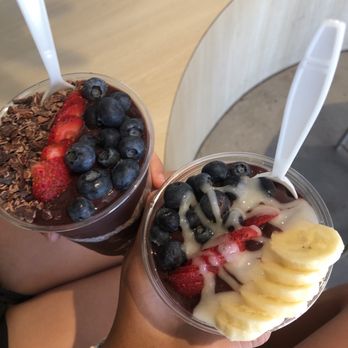 Oakberry Acai - Smoothie Acai Bowl - Crunchy - (16 oz) - Acai Bowls Near Me - Los Angeles, California