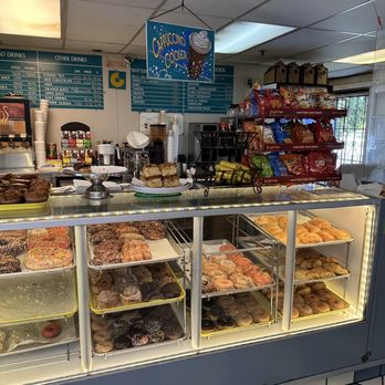 Spudnuts Donuts - Donuts 9-4-23 - Bakeries Near Me - Oxnard, California