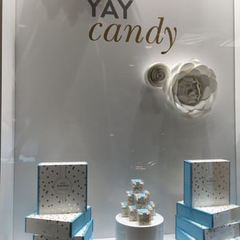 Sugarfina - Prudential Center - Candy Stores Near Me - Boston, Massachusetts