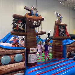Bella’s Bouncies - Indoor Jump Center Volo - Pirate ship, mini obstacle course.