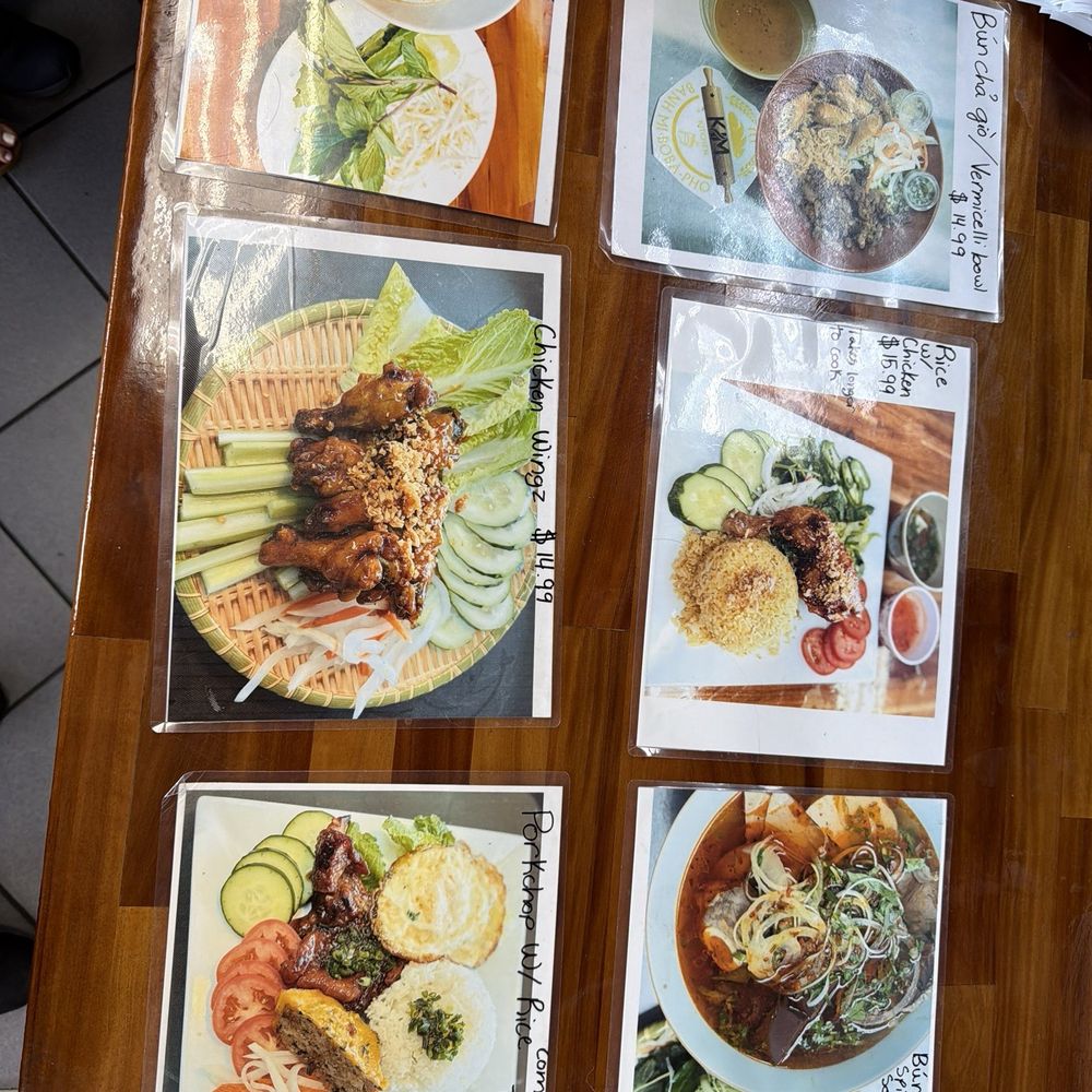 Kim Kitchen - The entrees! - Vietnamese Near Me - Chattanooga, Tennessee