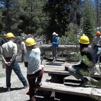 High Sierra Volunteer Trail Crew - Parks Near Me - Clovis, California