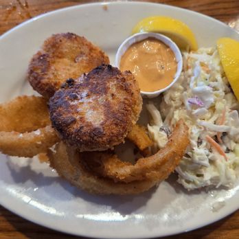 Santa Barbara Shellfish Company - Crab Cakes ($24.95)  01-18-2026 - Seafood Near Me - Santa Barbara, California