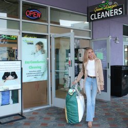 Green Hanger Cleaners - My comforter was so clean!! One Happy Customer!!!