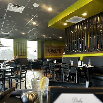 Fresh Chef - Interior - American Near Me - Statesville, North Carolina