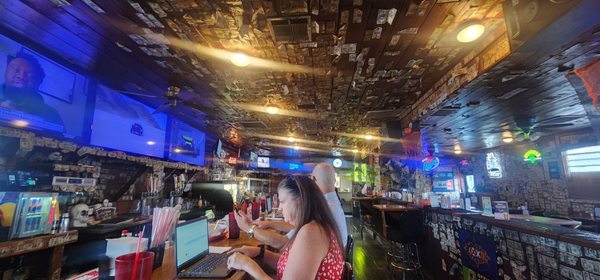 The Hideaway On Dunvale by null