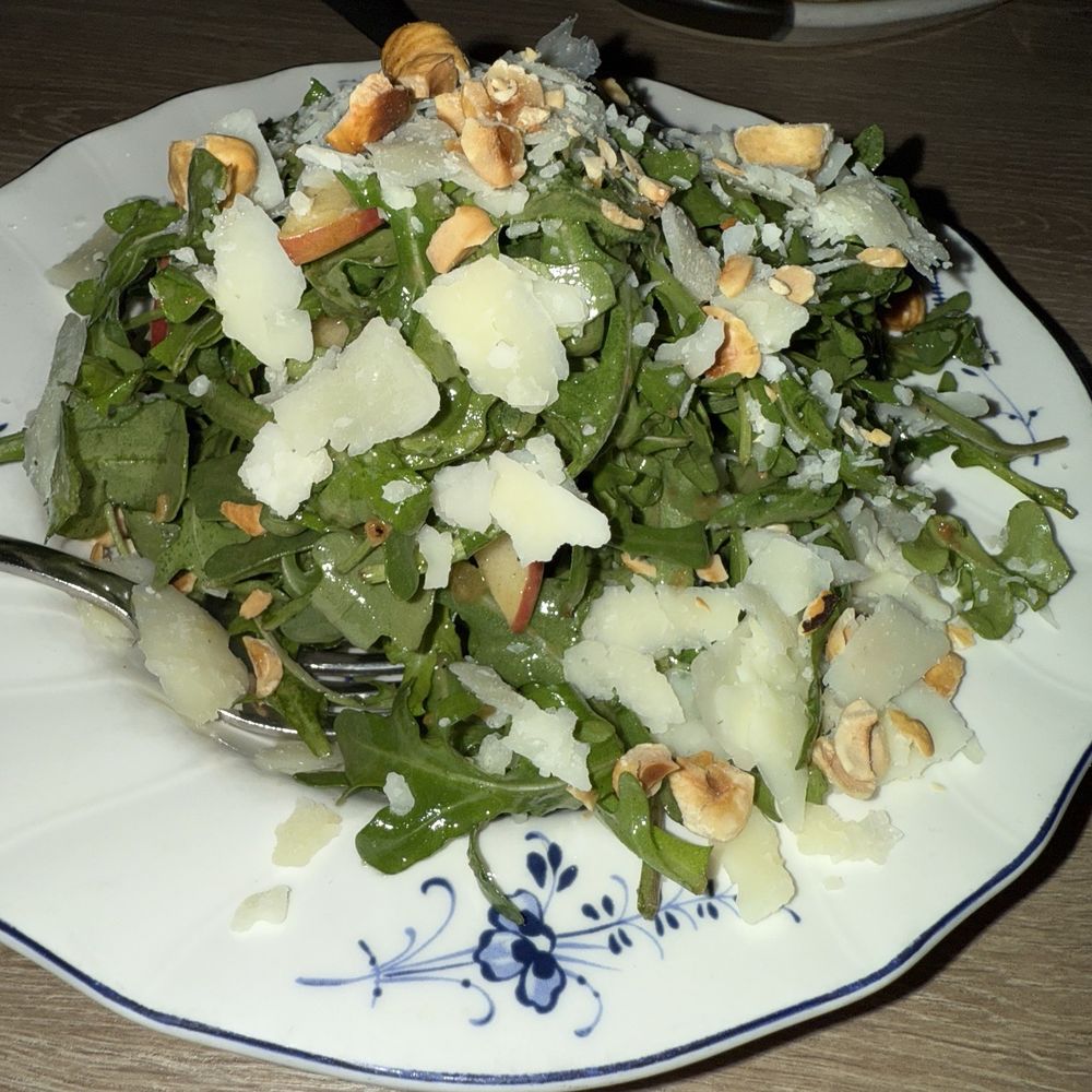 Margot - Arugula salad - Spanish Near Me - Culver City, California Margot - Arugula salad - Spanish Near Me - Culver City, California