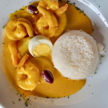 Alpamayo Restaurant - Peruvian Near Me - Lee, Massachusetts