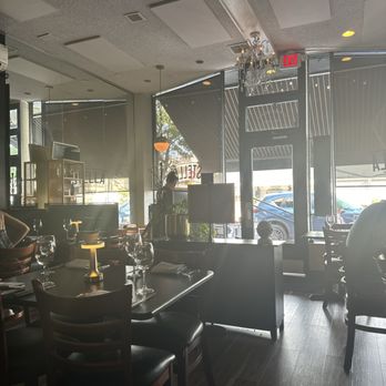 Stella - New American Near Me - Ventnor City, New Jersey
