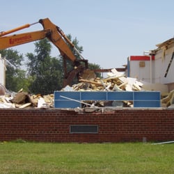 Columbus City Schools-Columbus Board of Education - Binns Elementary's original building (built in 1978) in the course of being demolished on 17 August 2006.