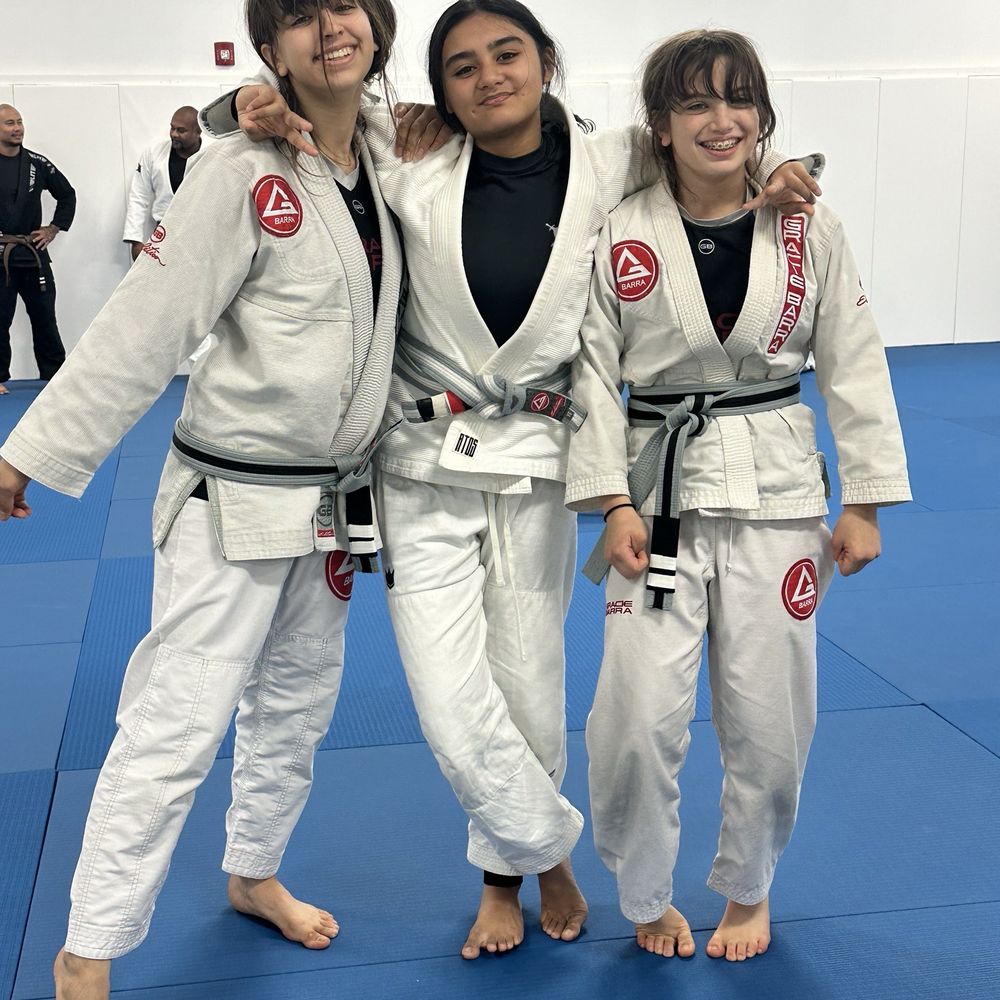 Atos Jiu-Jitsu - Best friends from the Baja... Serenity, Genesis & Evie for Andy Murasaki's seminar at Atos Beaumont - Dec. 7, 2024 - Brazilian Jiu-jitsu Near Me - Beaumont, California Atos Jiu-Jitsu - Best friends from the Baja... Serenity, Genesis & Evie for Andy Murasaki's seminar at Atos Beaumont - Dec. 7, 2024 - Brazilian Jiu-jitsu Near Me - Beaumont, California