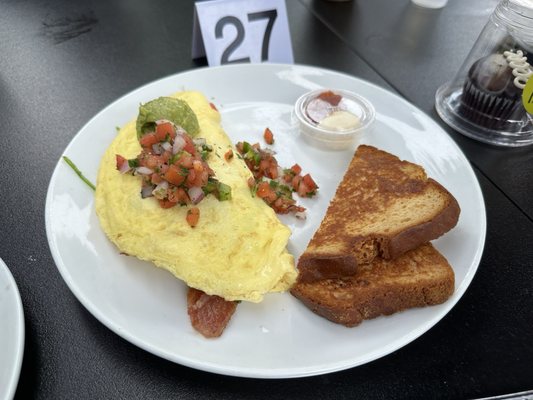 Twist Bakery & Cafe by null