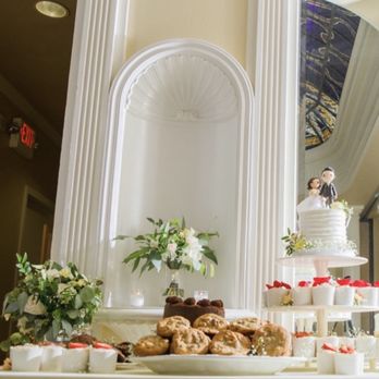 Amour Florist  - Few yellows here too - Wedding Planning Near Me - Elk Grove, California
