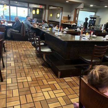 Niemerg's Steakhouse - Diner side - Steakhouses Near Me - Effingham, Illinois