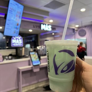 Taco Bell - Live Más Café - Dirty Baja blast - Fast Food Near Me - Chula Vista, California