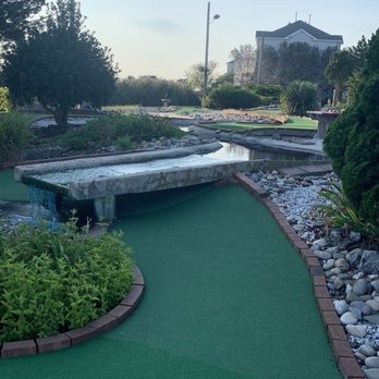 Harbor Light Golf - a bridge over a small pond - Bike Rentals Near Me - Wildwood, New Jersey Harbor Light Golf - a bridge over a small pond - Bike Rentals Near Me - Wildwood, New Jersey