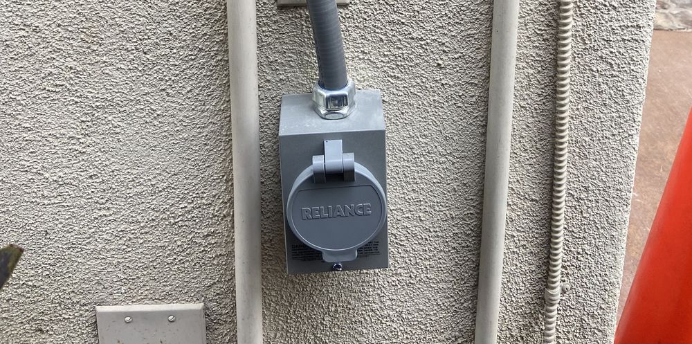 Slide of All Starz Electrical
