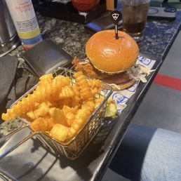 Fried chicken sandwich