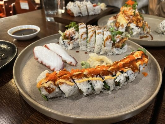Sushi Koushi, 17848 Garden Way NE, Woodinville, WA 98072, US