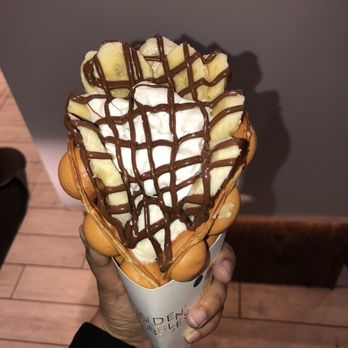 Golden Bubbles - Waffles Near Me - Toronto, Ontario