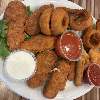 NORMS Restaurant - CHEFS SAMPLER PLATTER - American Near Me - Carson, California NORMS Restaurant - CHEFS SAMPLER PLATTER - American Near Me - Carson, California