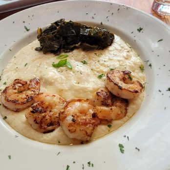 Inspiration Kitchens - shrimp n grits w collards - New American Near Me - Chicago, Illinois Inspiration Kitchens - shrimp n grits w collards - New American Near Me - Chicago, Illinois